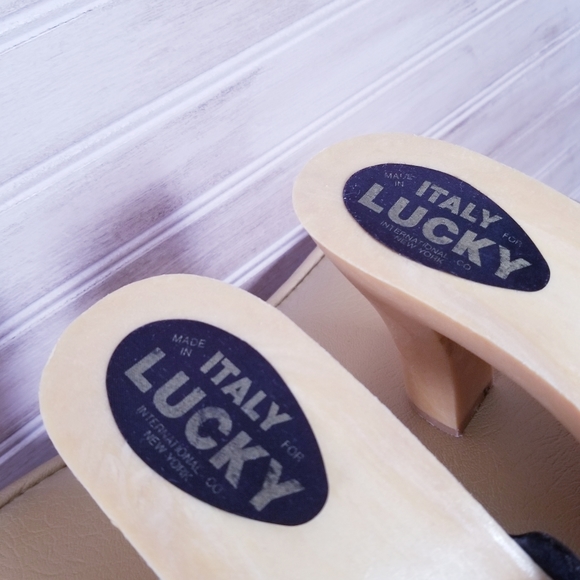 Vintage Lucky Platform Sandals - Picture 9 of 9